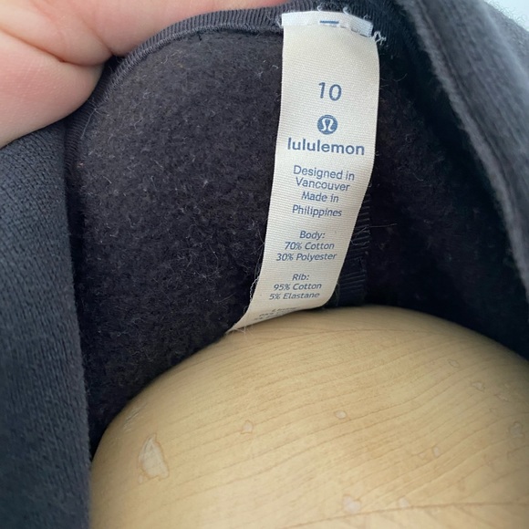 Lululemon Scuba Hoodie III - Picture 9 of 9